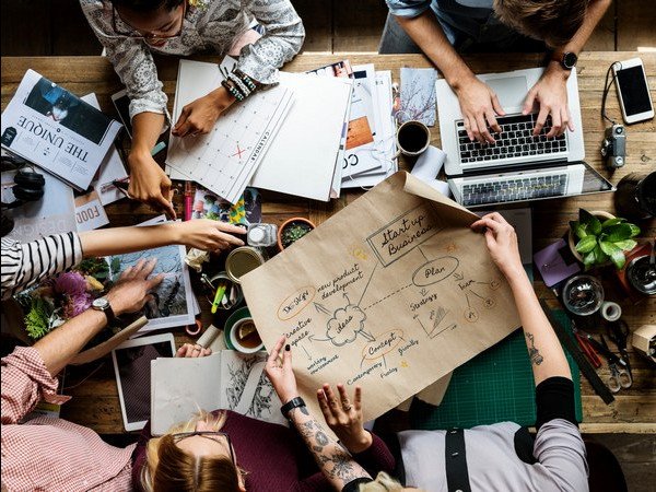 خمس 5 عمليات مالية لازم أي شركة ناشئة تبدأ تشغلها بشكل تلقائي من أول يوم