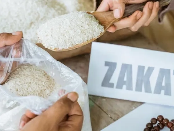 حكم زكاة المال الذى اختلط فيه الحلال بالحرام