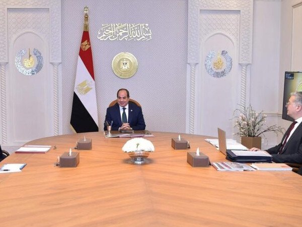 السيسي يأمر بتوسيع نطاق التنقيب عن النفط والغاز والتعدين، وتقديم حوافز جديدة للمستثمرين