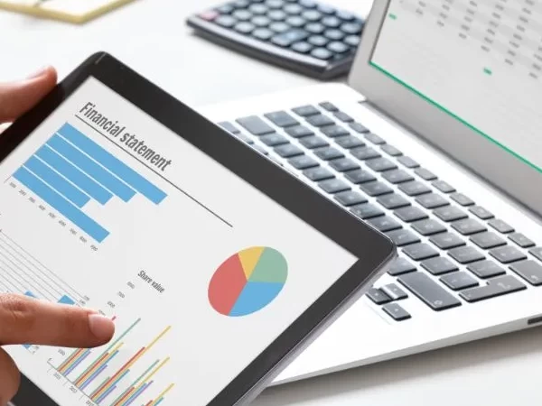 كيف تبدأ رحلتك في المحاسبة : 5 نصائح أساسية للطلاب والخريجين