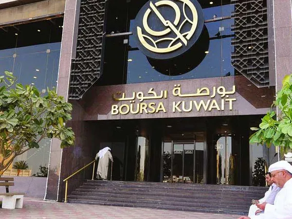 دور مجالس إدارة البورصات في القرارات التنظيمية للأسواق المالية