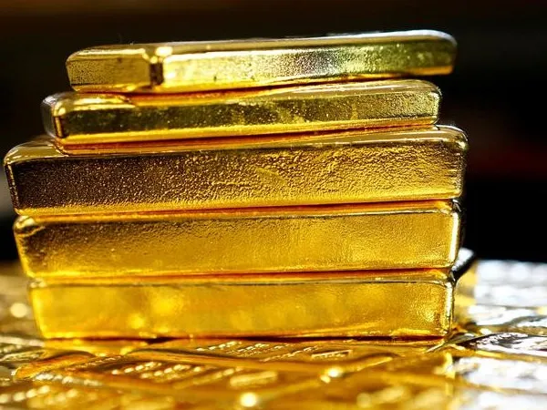 التضخم والذهب: العلاقة الاقتصادية الكلاسيكية ودلالاتها المحاسبية
