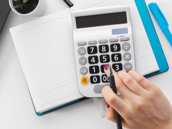 عملية حسابية غير منطقية لكنها صحيحة !