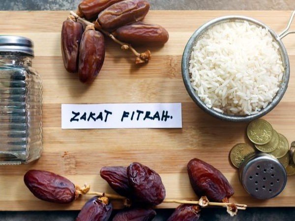 أحكام وحساب زكاة الديون على الغير